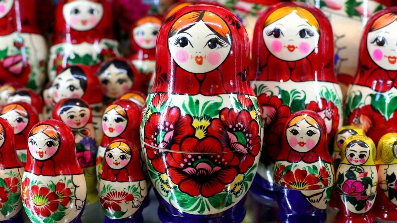 Matruşka Bebeklerinin Büyülü Dünyası: Rus Oyuncaklarının Sırrı